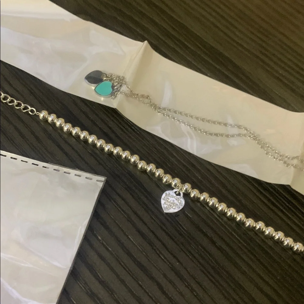 Fashion  Silver toned  and Blue Charm Bracelet and double heart necklace set
